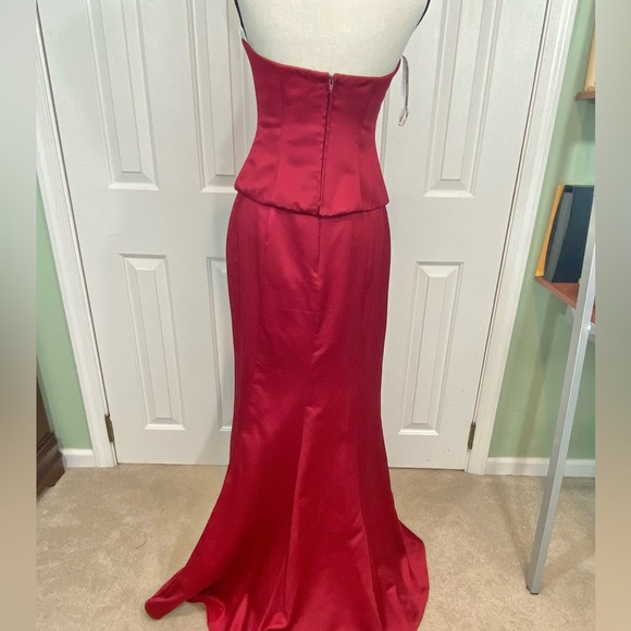 Y2K David’s bridal 2piece red satin strapless corset sz2 Matching maxi skirt sz4 - Picture 9 of 15